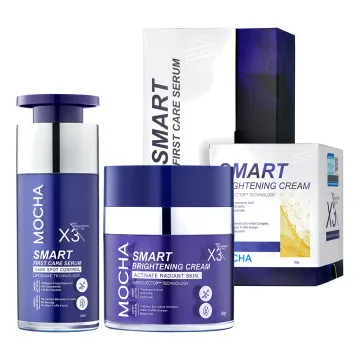 Hộp và chai serum Mocha Smart First Care Serum cạnh hộp và hũ kem Smart Brightening Cream X3